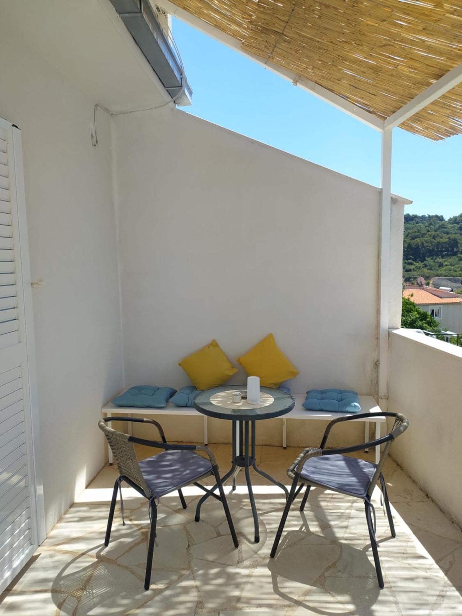 Apartmani Stine Donji Okrug  Zewnętrze zdjęcie